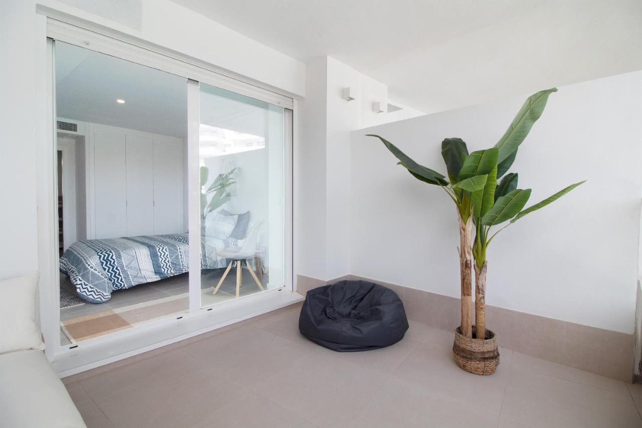 Global Properties, Apartamento Con Terraza Y Vistas A La Piscina En Gran Canet Canet d'En Berenguer Esterno foto