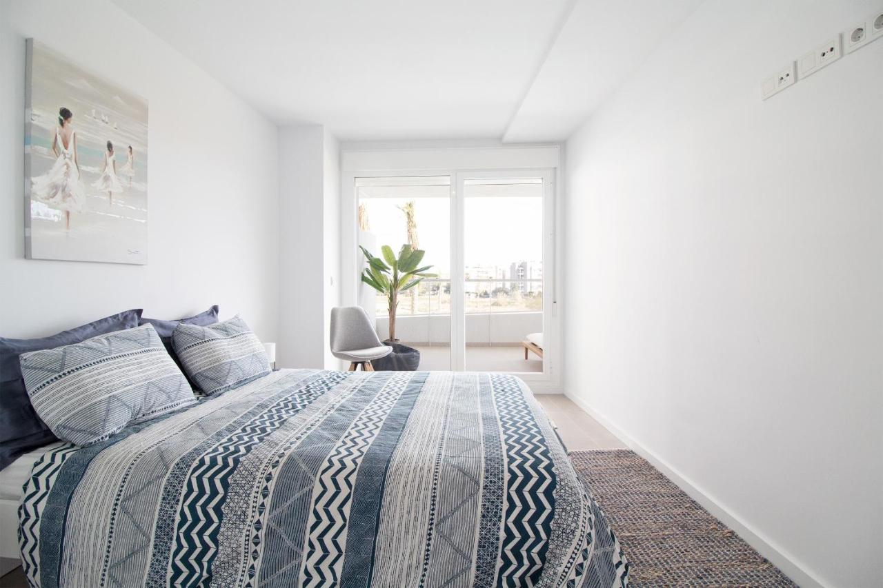 Global Properties, Apartamento Con Terraza Y Vistas A La Piscina En Gran Canet Canet d'En Berenguer Esterno foto