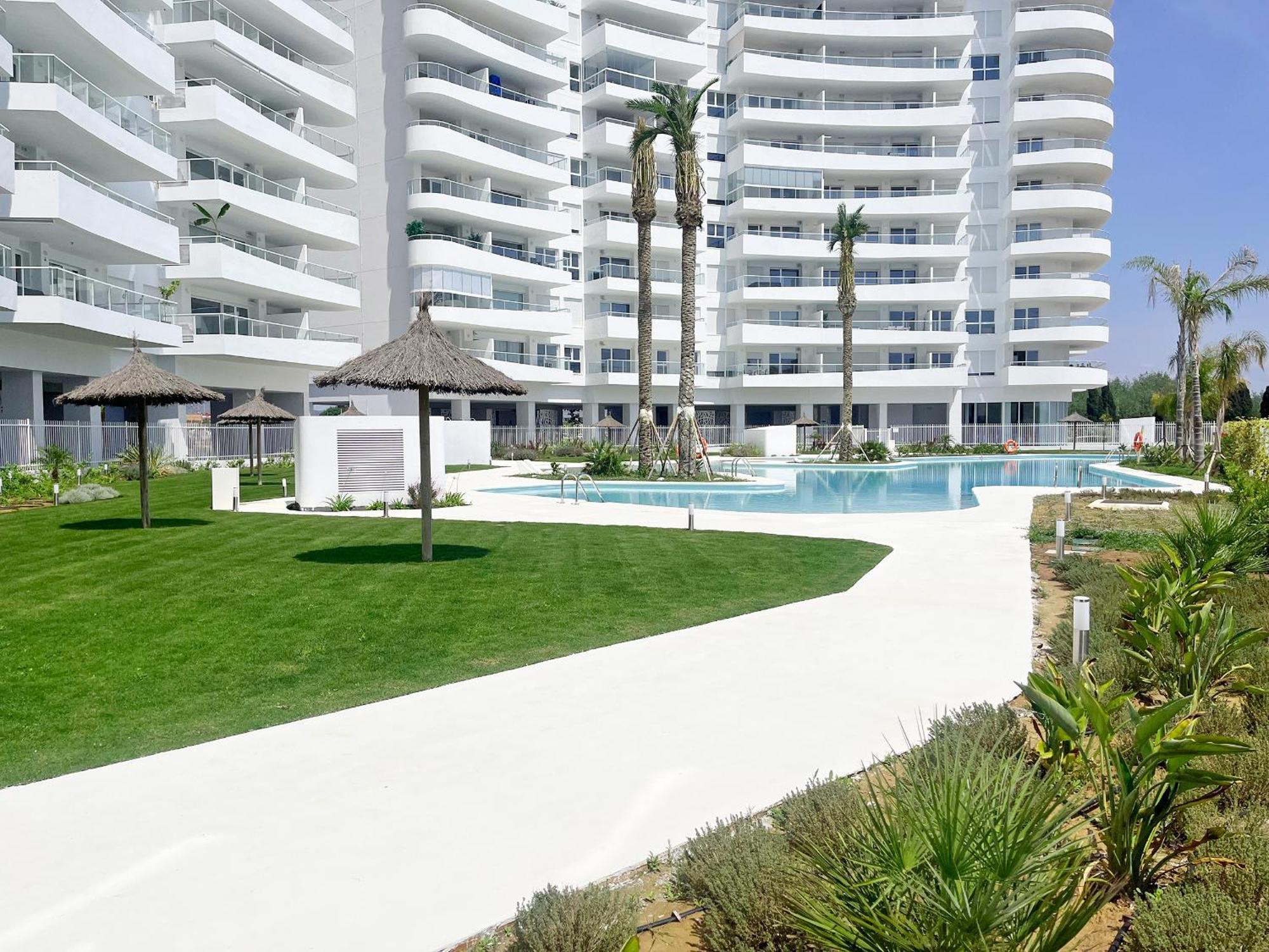 Global Properties, Apartamento Con Terraza Y Vistas A La Piscina En Gran Canet Canet d'En Berenguer Esterno foto