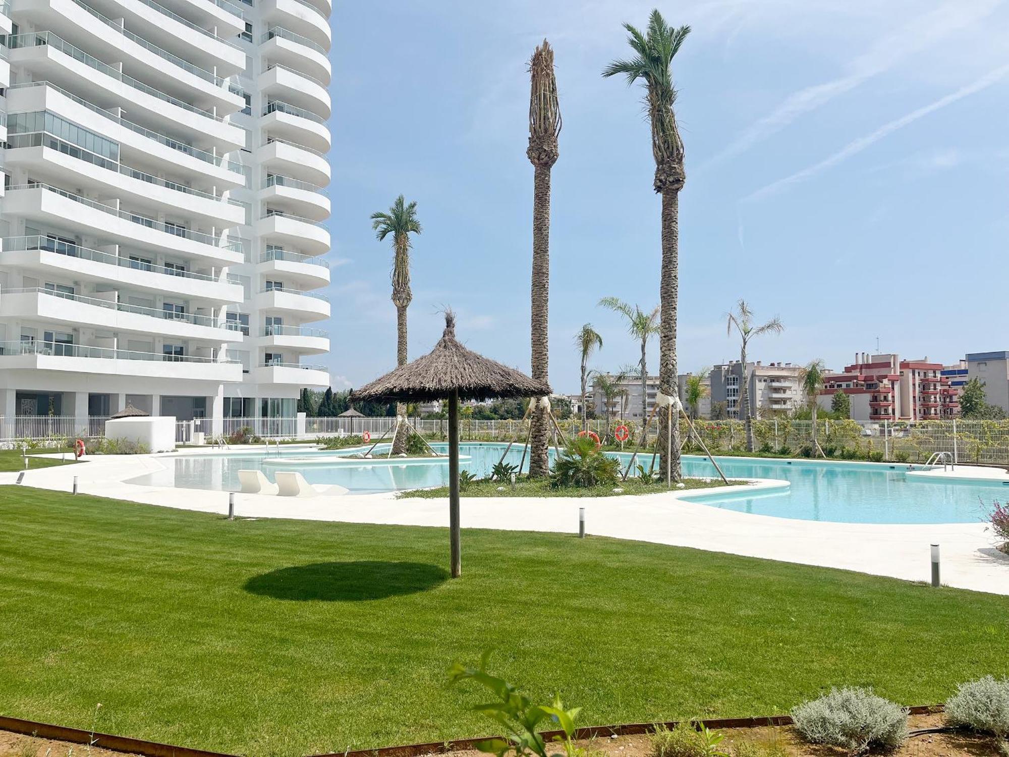 Global Properties, Apartamento Con Terraza Y Vistas A La Piscina En Gran Canet Canet d'En Berenguer Esterno foto